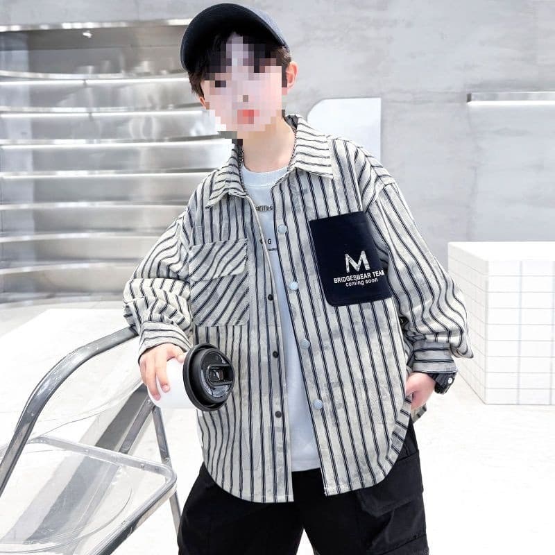 Boys' Spring and Autumn Shirt 2025 New Style Striped Shirt Jacket for Medium and Large Children, Trendy Spring Top