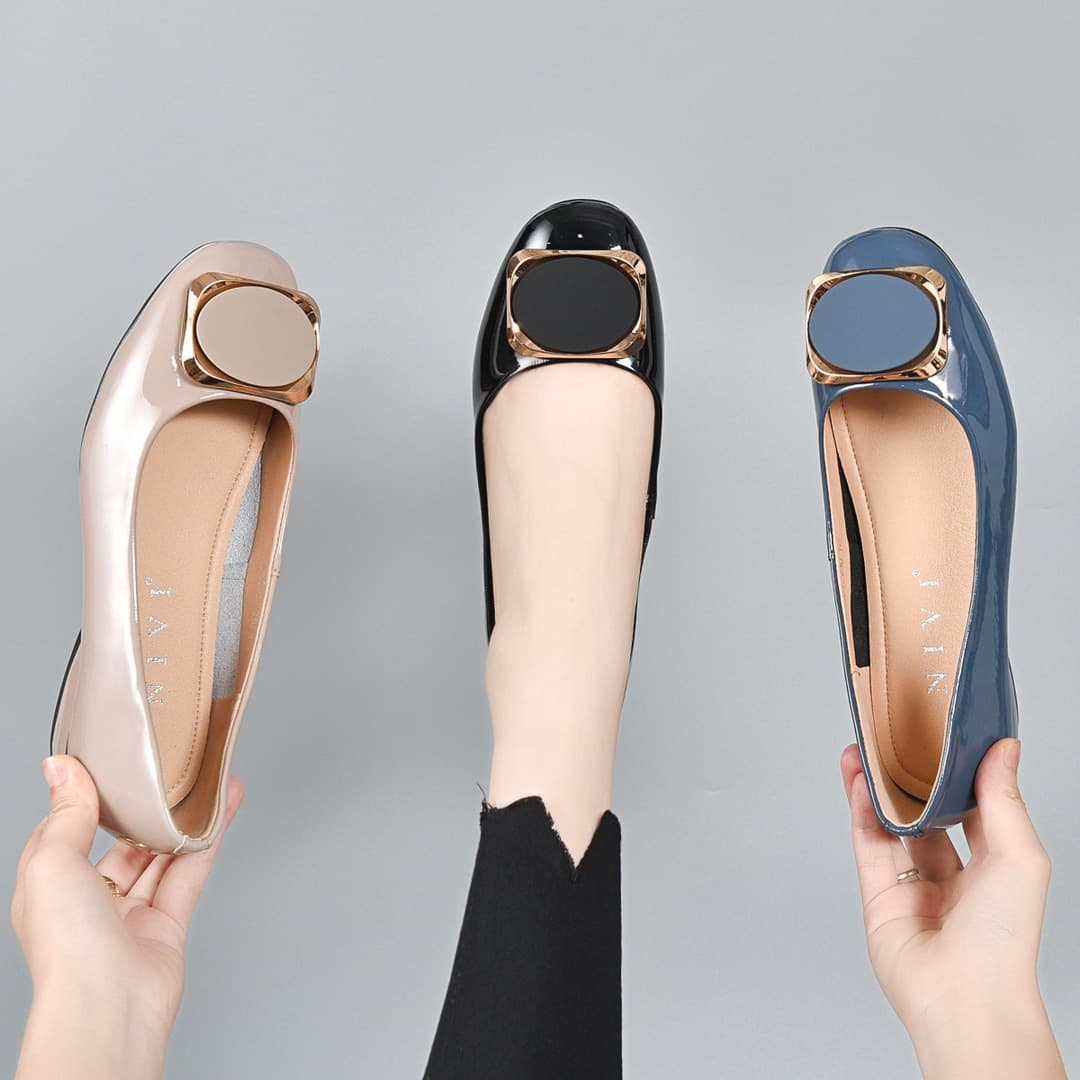 Women's Chunky Heel Pumps 2024 Summer New Patent Leather Pointed Toe Mid Heel Dress Shoes