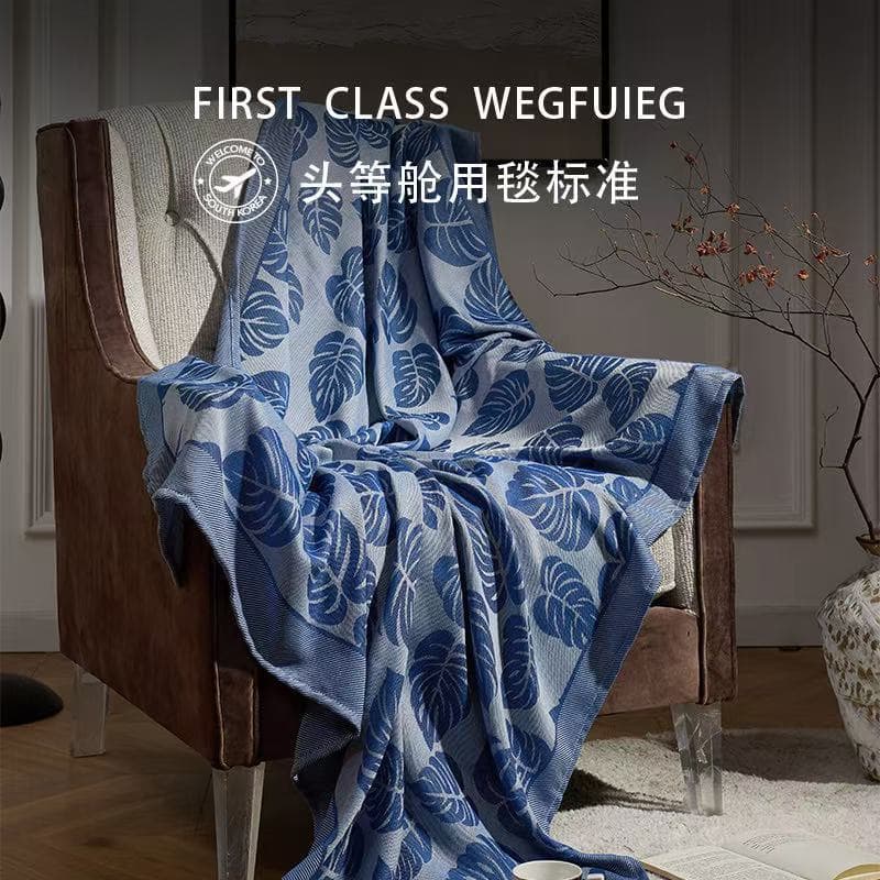 Oversized airline blanket luxury throw all-season air-conditioner thickened student nap blanket sofa camping bed cover