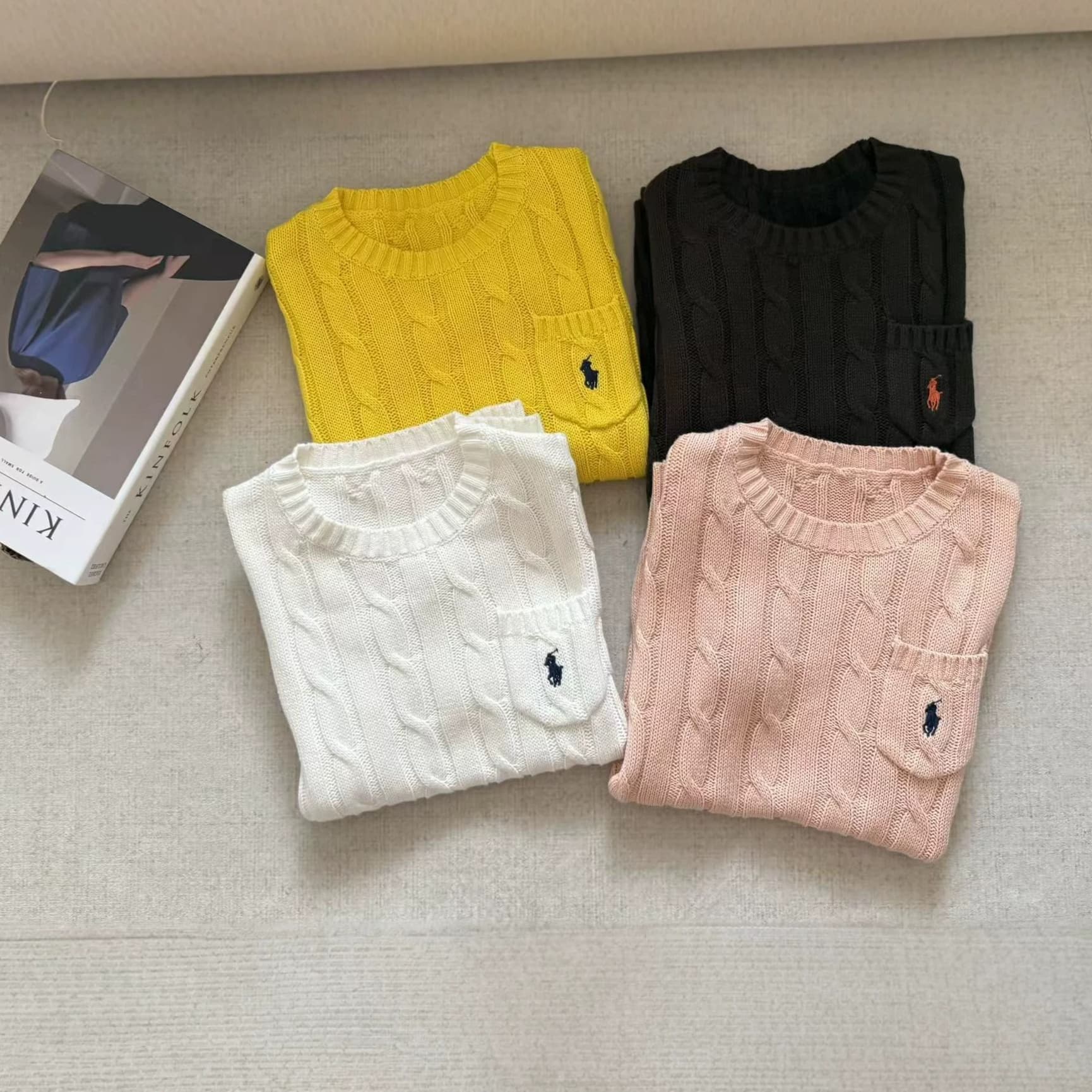 RL Ralph Lauren New Pocket Short Sleeve Knit Top with Small Cable Knit and Horse Logo Embroidery, Round Neck Simple T-Shirt for Women