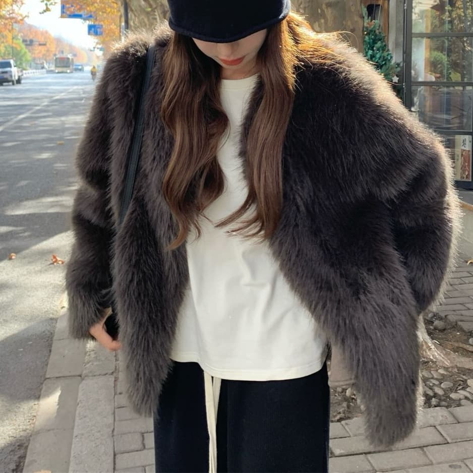 Fur One-Piece Gray Tone 2025 Winter New Style Fur Coat Autumn Winter Short Faux Fox Fur Coat Women
