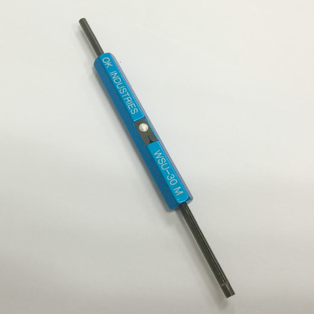 Electronic Component - Electrolytic Capacitor Radial Leads 470uf 16v 20% - Ideal For Various Applications