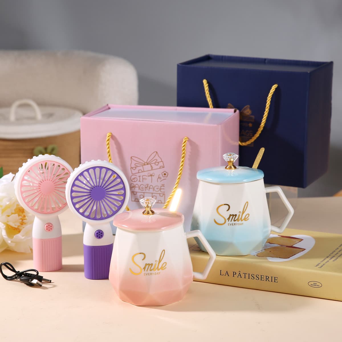 Summer Gift Box Fan Set for Mom or Best Friend, Birthday Gift, Premium Ceramic Mug, Mother's Day Gift