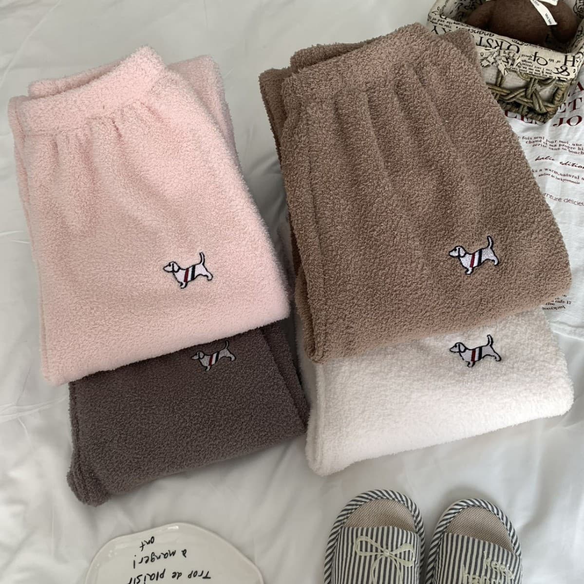 2025 Winter Fleece-Lined Thickened Warm Straight Leg Casual Simple Embroidered Home Pants/Sleep Pants/Can Be Worn Out - Relaxed Style