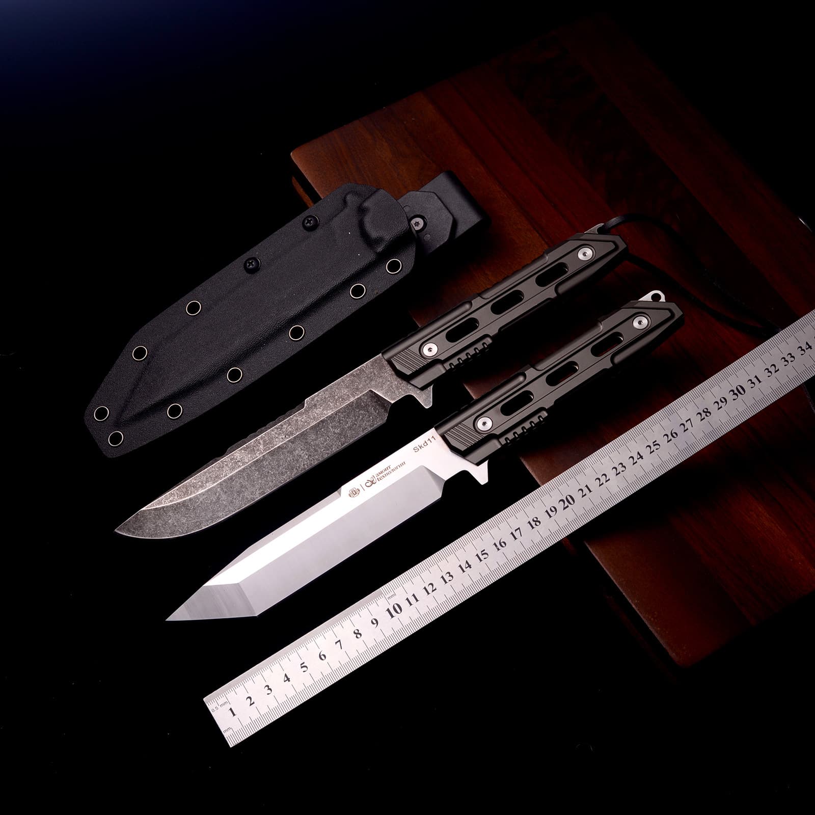 Outdoor multi-functional alloy straight knife with high hardness and sharpness, portable camping survival multi-purpose tactical knife