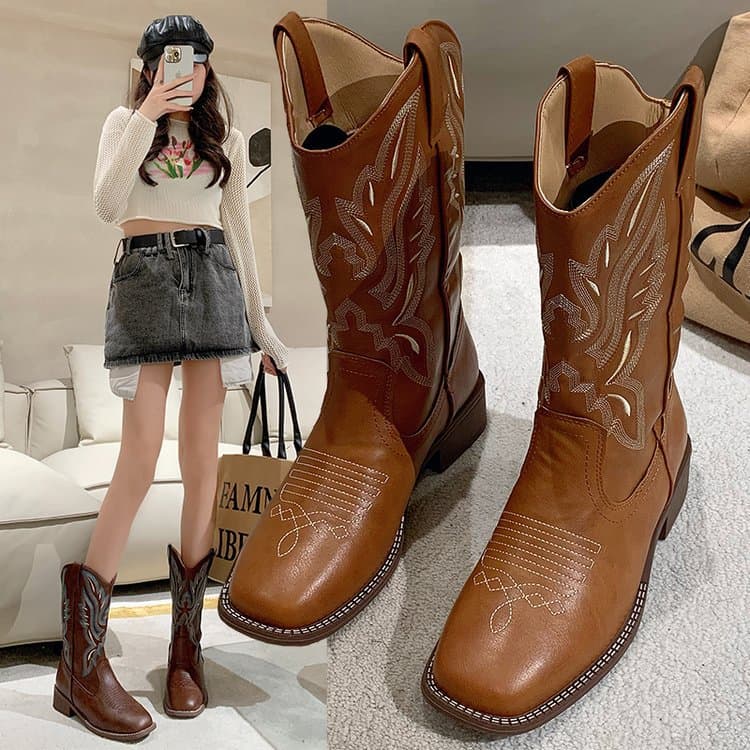 Embroidered Western Cowboy Boots Women 2026 New Ethnic Style Riding Boots Vintage Long Boots Brown Versatile Martin Boots