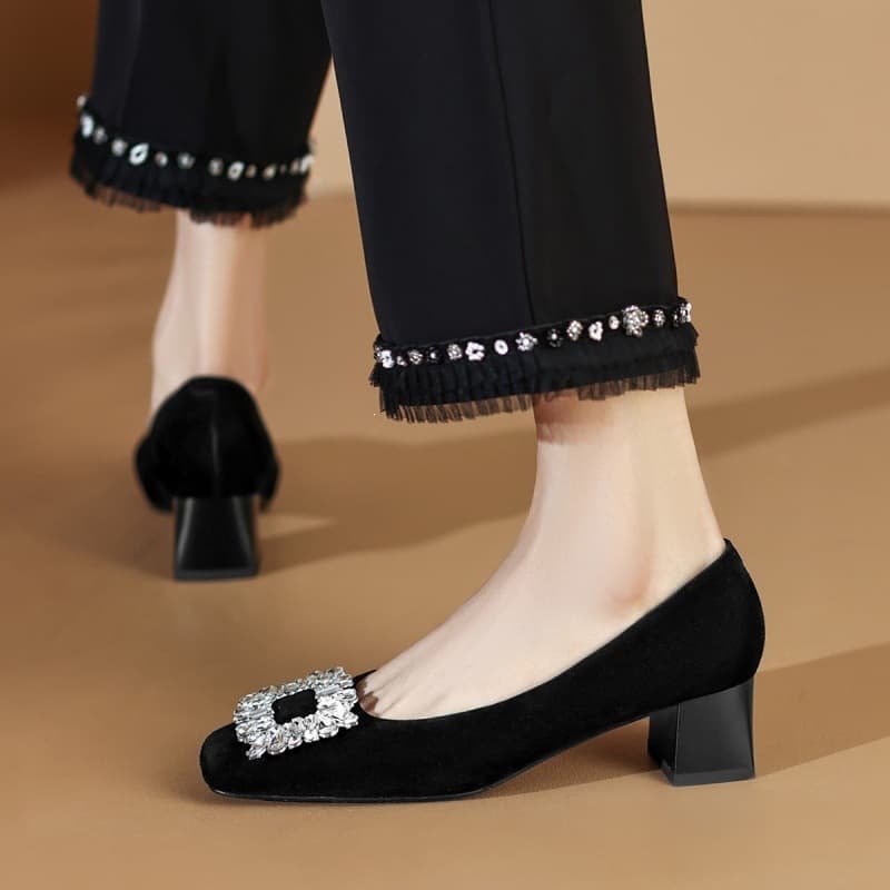 UNMUN2026 new style French black square-toe temperament low-heeled single shoes rhinestone high-heeled shoes versatile commuting women