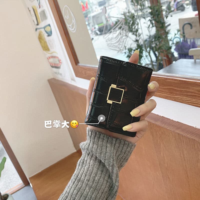 Snap Button Card Holder for Women, Exquisite Fashionable Compact Palm-Sized Fresh Korean Style Multi-Function Multi-Slot Coin Purse