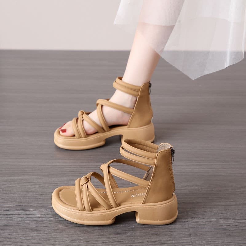 Trendy Women's Sandals Summer 2026 New Style, Non-Slip Flat Beach Shoes, Versatile Black Roman Sandals