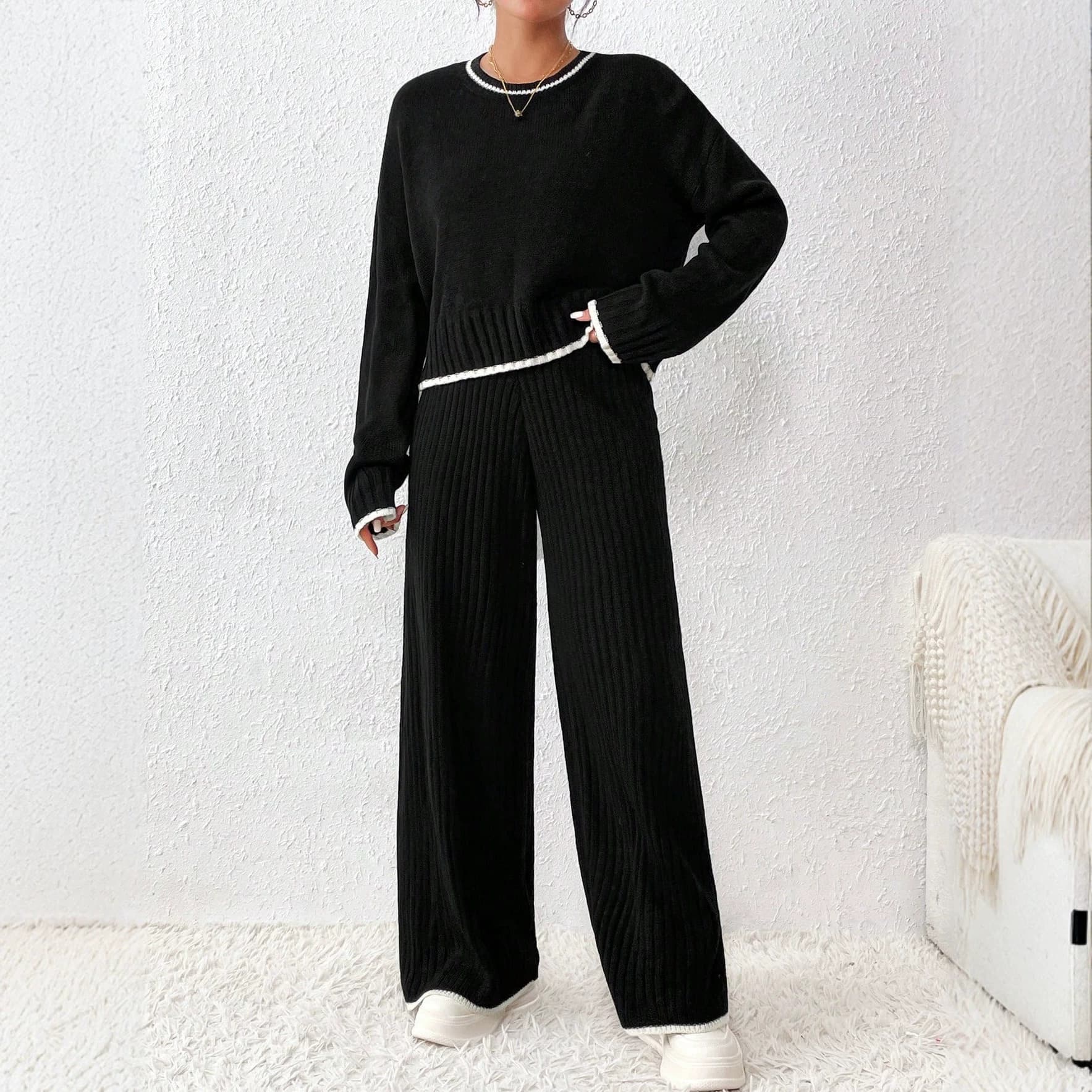 New Women's Sweater Two-Piece Set for Fall/Winter, Elegant High-End Crew Neck Long-Sleeve Top + Straight-Leg Loose Pants