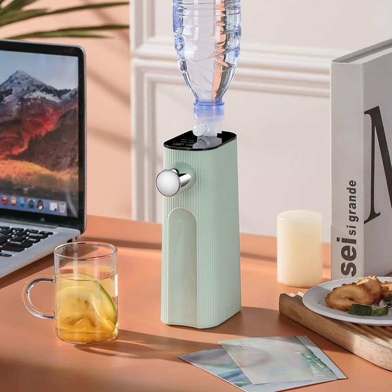 Instant Hot Water Dispenser Mini Portable Fast Boiling Water Machine, Home Desktop Water Pump Small Pocket Kettle for Travel
