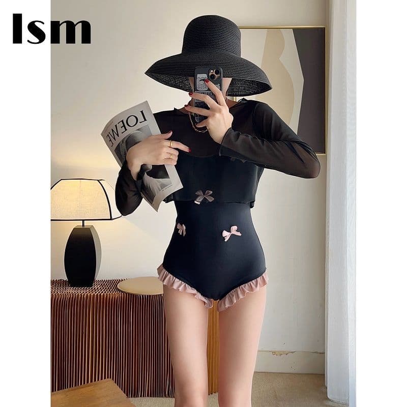 Plus size swimsuit for women in hot springs, new style, young and sexy, pure desire, covering flesh, slimming, one-piece swimsuit for women