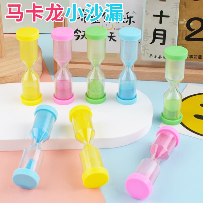 Children's timer, student timer hourglass, nostalgic toy, mini creative ornament, gift wholesale.