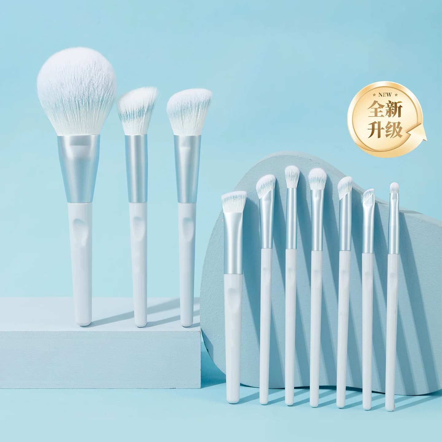 Upgraded 10-piece makeup brush set, super soft and powder-free, a must-have affordable makeup tool for beginners