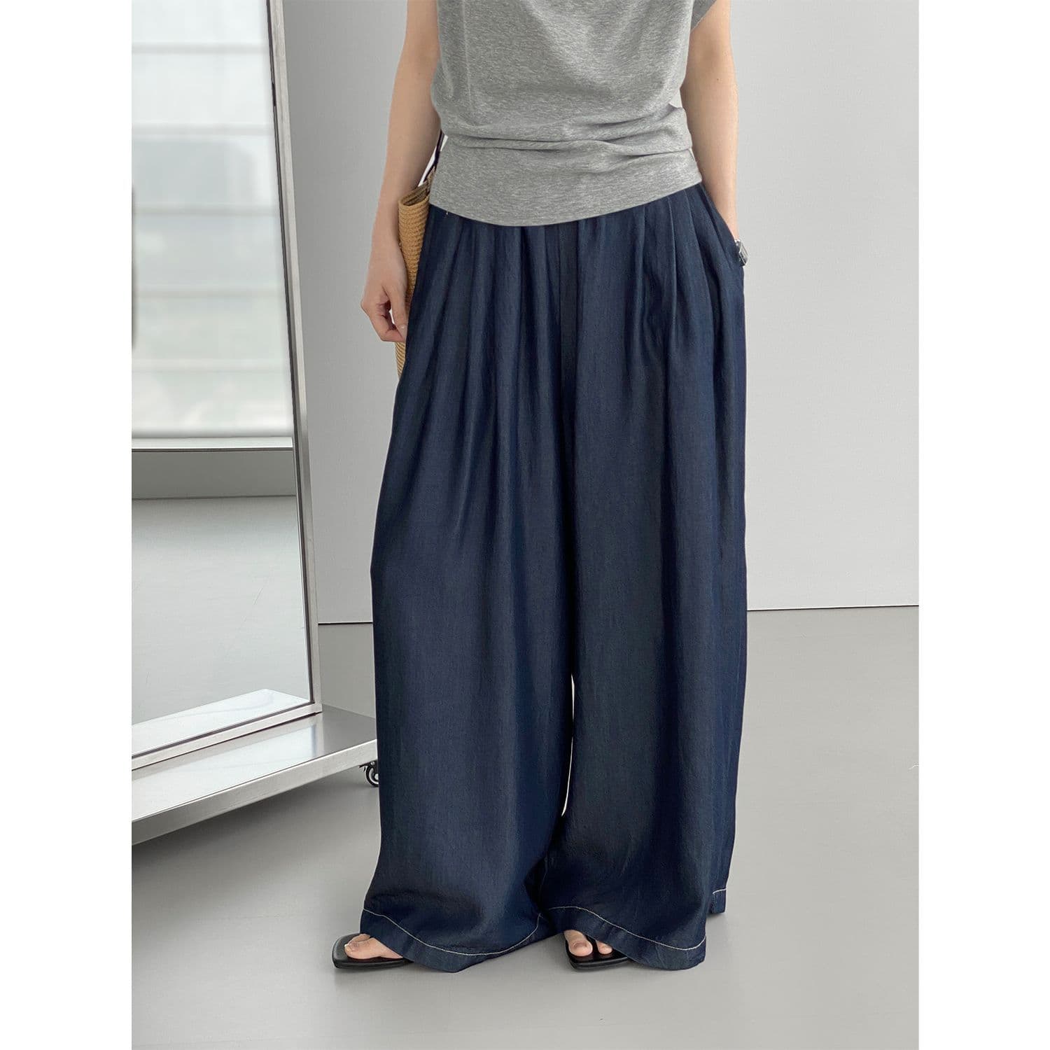 Ice Silk Flowing Pants Lyocell Wrinkle-Resistant Loose Wide-Leg Pants Women's Summer Thin Casual Jeans 5097-1