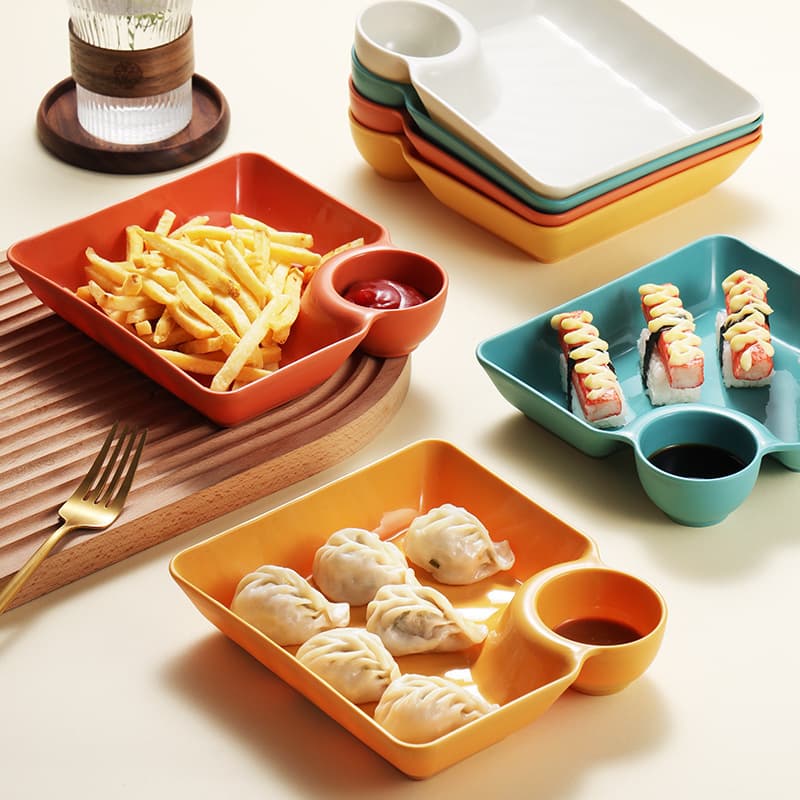 Japanese Creative Plastic Dumpling Plate with Vinegar Dish, Dipping Sauce Dish, Fried Chicken Plate, Serving Plate for Home Use