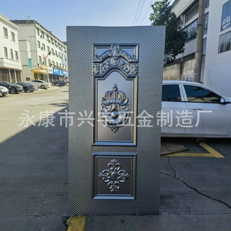 Foreign Trade Best-selling New Models Cold-rolled Sheet Embossed Door Panels Galvanized Sheet Door Skins Factory Direct Source Factory Ready Stock
