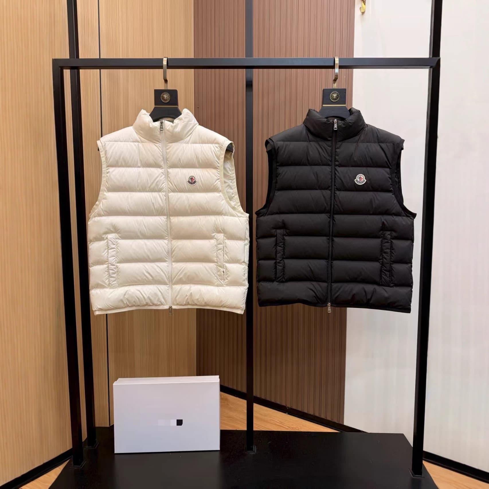 Exclusive M Meng High-End Unisex Down Vest Simple Zipper Versatile Stand Collar Warm Vest