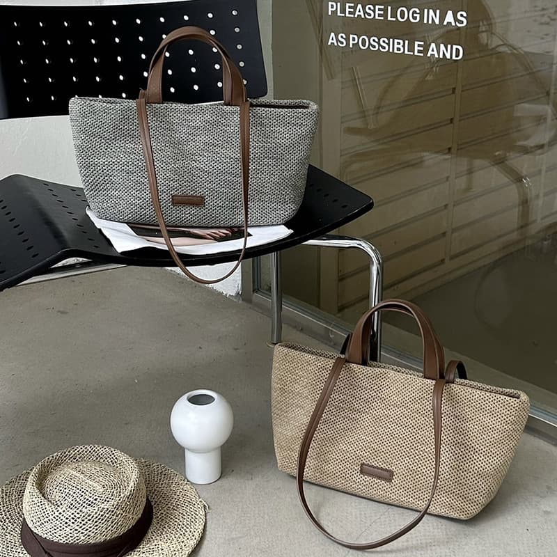 Qiao Ge's new large-capacity tote bag, flying mesh shoulder bag, fashionable commuter beach handbag, armpit bag for women