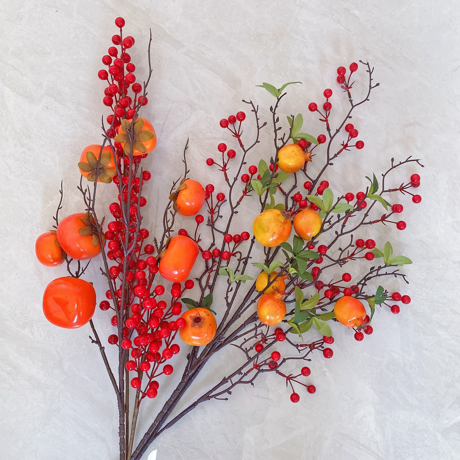 Winter Holly Red Fruit Artificial Flower Home Decoration Simulation Pomegranate Fake Flower Fruit Soft PVC Molded Wedding