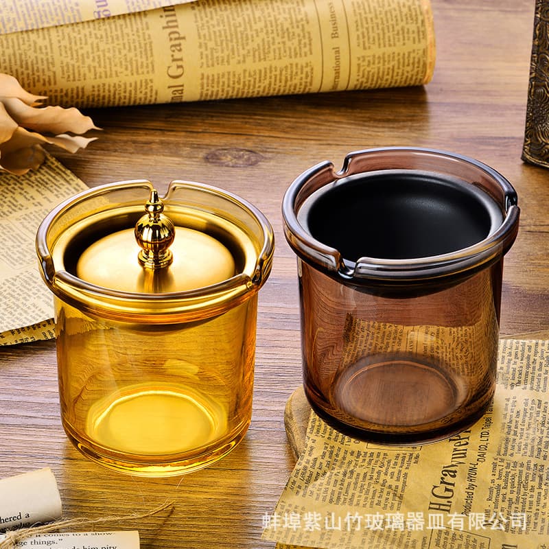 Covered Funnel-style Windproof Ashtray for Home Living Room Office, Thickened Glass Ashtray Prevents Ash Scatter