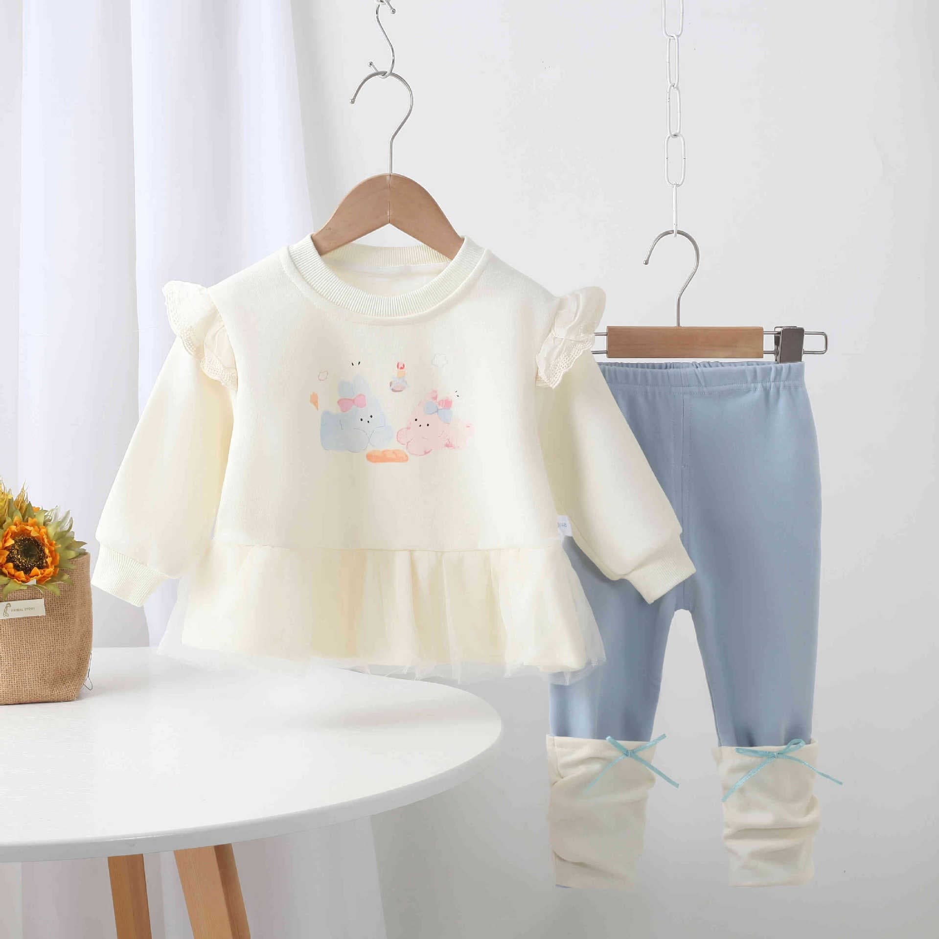 Little girl baby spring and autumn two-piece sweet Korean style casual versatile printed lace sleeve sweatshirt set for girls