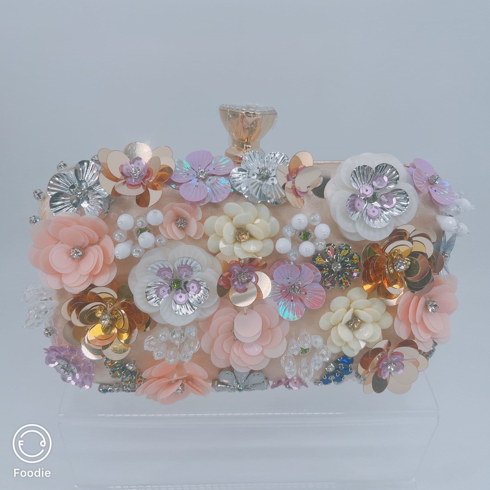 Handmade Beaded 3D Flower Evening Bag Fashionable Party Versatile Handbag Cross-Border New Style Hard Shell Clutch with Mobile Phone Pocket