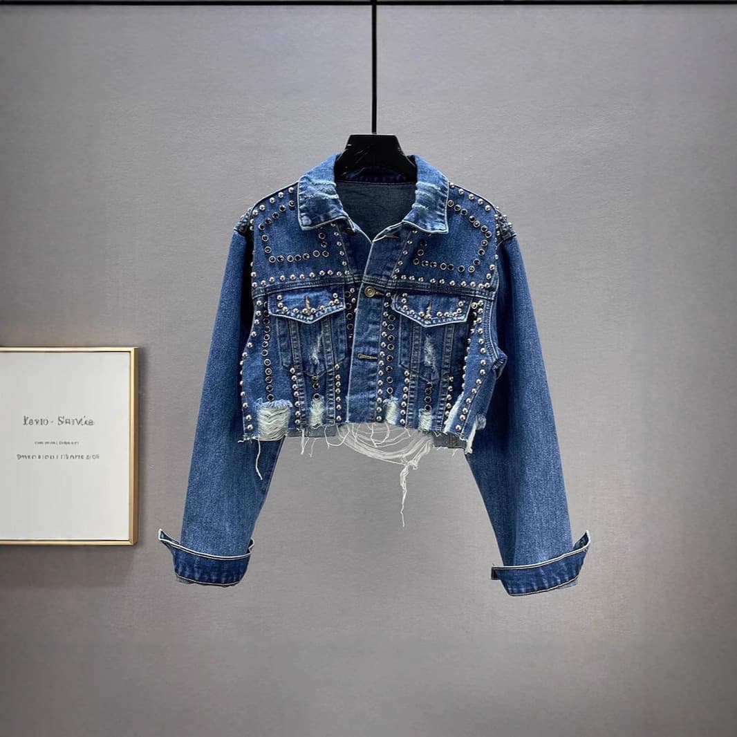 Women's Loose Fit Long Sleeve Denim Jacket with Rivet And Diamond Embellishment Fashionable Streetwear Top Cotton Blend