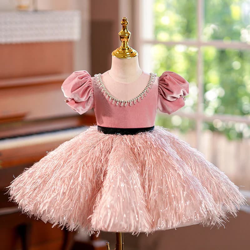 Girls' Formal Dress 2026 Export Style Pink Heavy Feather Princess Dress Little Girl Birthday One-year-old Formal Dress