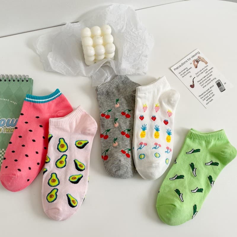 New Spring/Summer Thin Breathable Black and White Striped Boat Socks, College Style Women's Boat Socks, Cotton Short Socks, Low-Cut Ankle Socks
