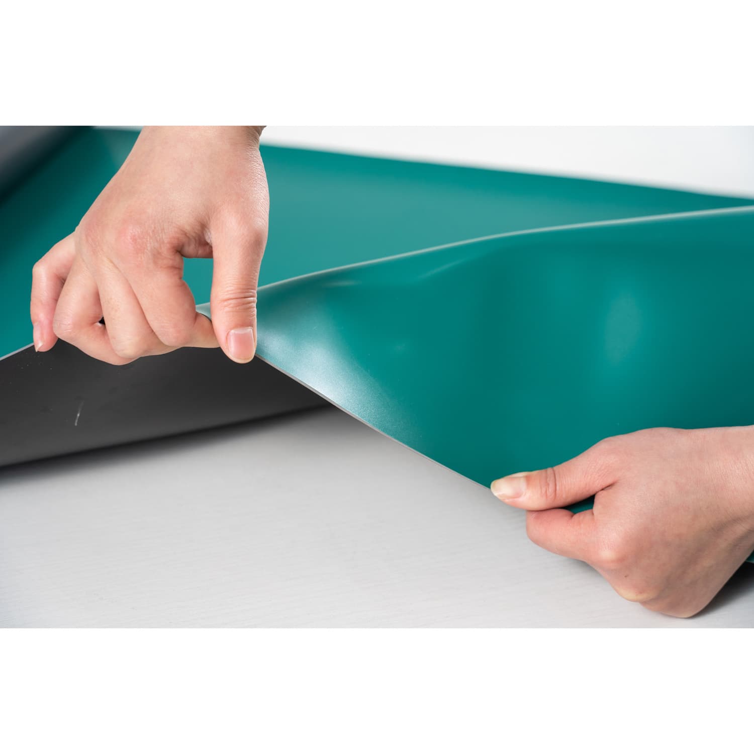 2mm Anti-static Table Mat, ESD Rubber Sheet for Lab Shelves, Workbenches, and Maintenance Desks