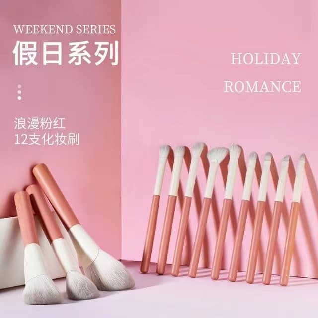 12 Holiday Makeup Brushes Blush Eyeshadow Highlight Super Soft Beginner Makeup Brush Tool Set