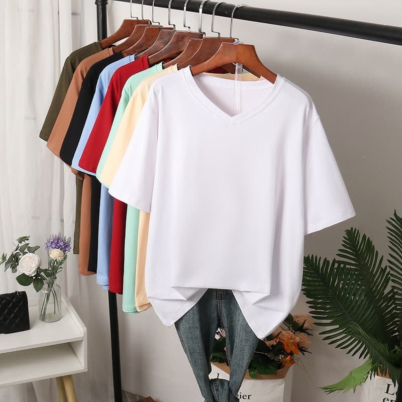 Plus Size Short Sleeve T-Shirt for Curvy Women Summer White Simple Elegant Solid Color Large V-Neck Top