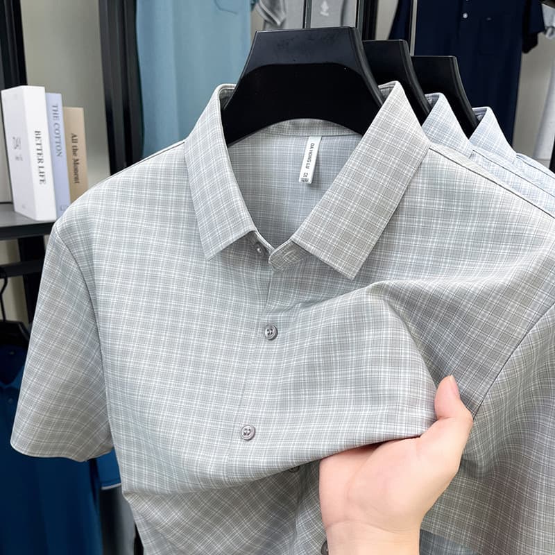 Men's Plaid Seamless Short-Sleeved Shirt, Men's New Summer Style Dad Wear, Business Casual, No-Iron Half-Sleeved Shirt for Men