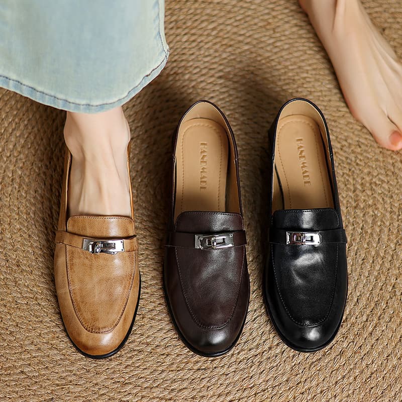 Best-selling! Soft washed leather British-style metal buckle slip-on loafer with block heel