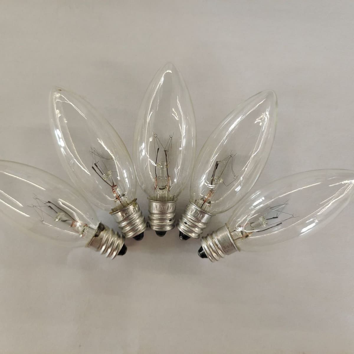 Factory Direct supply C26 small candle lamp E12 lamp holder Candlestick ornaments