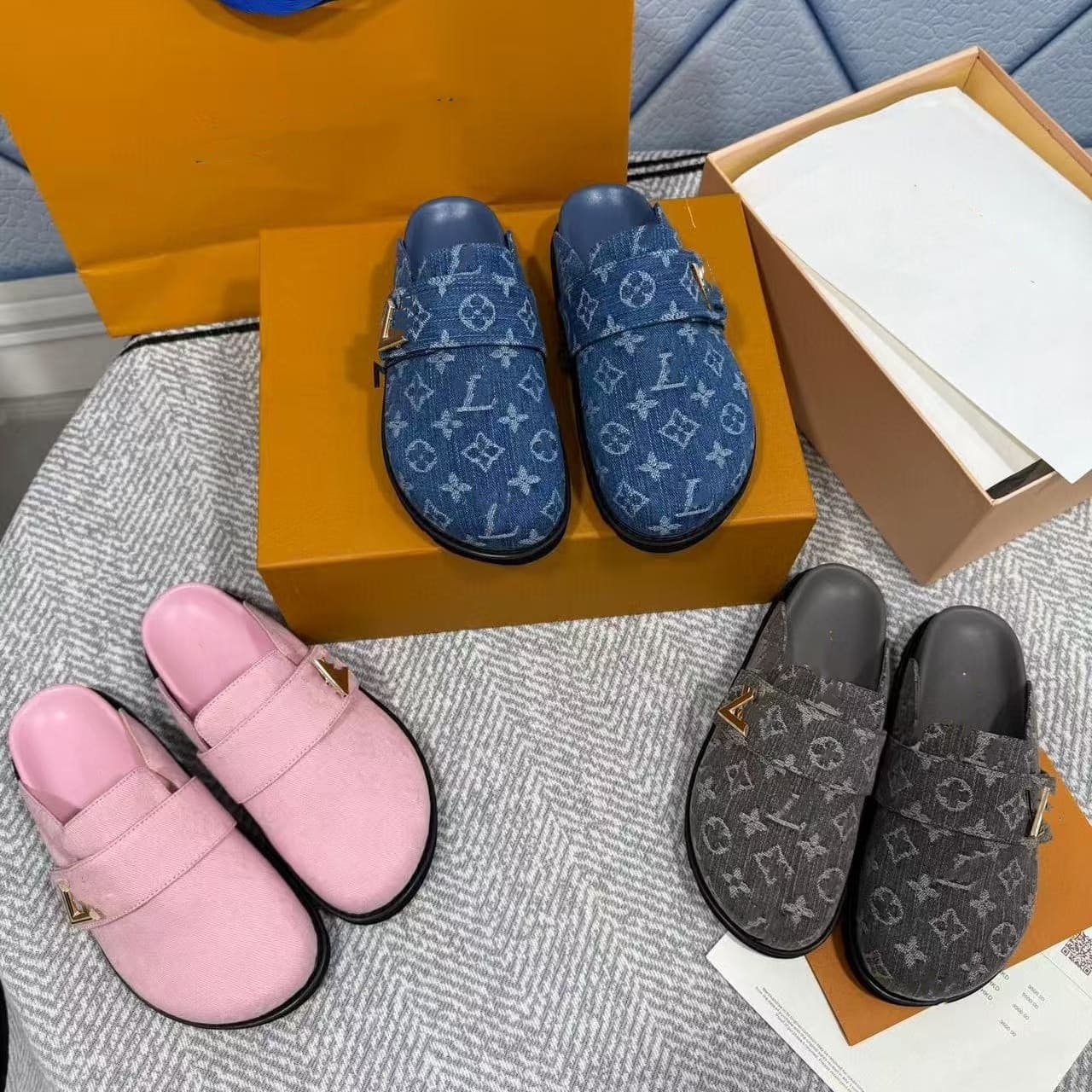 L in stock slippers casual slippers for men and women summer new thick sole outdoor slip-on couple half slippers