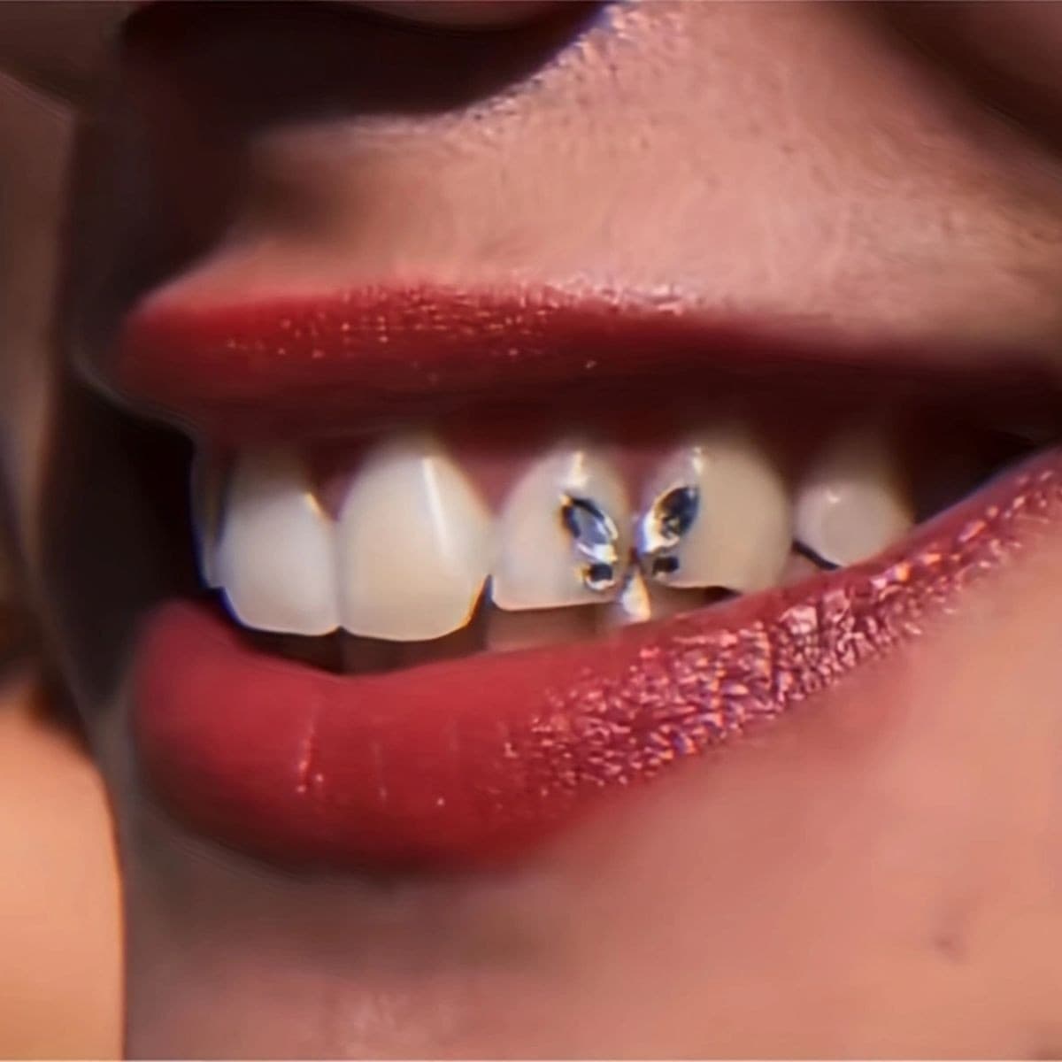Cross-border Hot Selling Navette Flat Back Crystal Tooth Gem Tooth Jewelry Decoration Beauty Diamond Rhombus Tooth Gem Set Wholesale