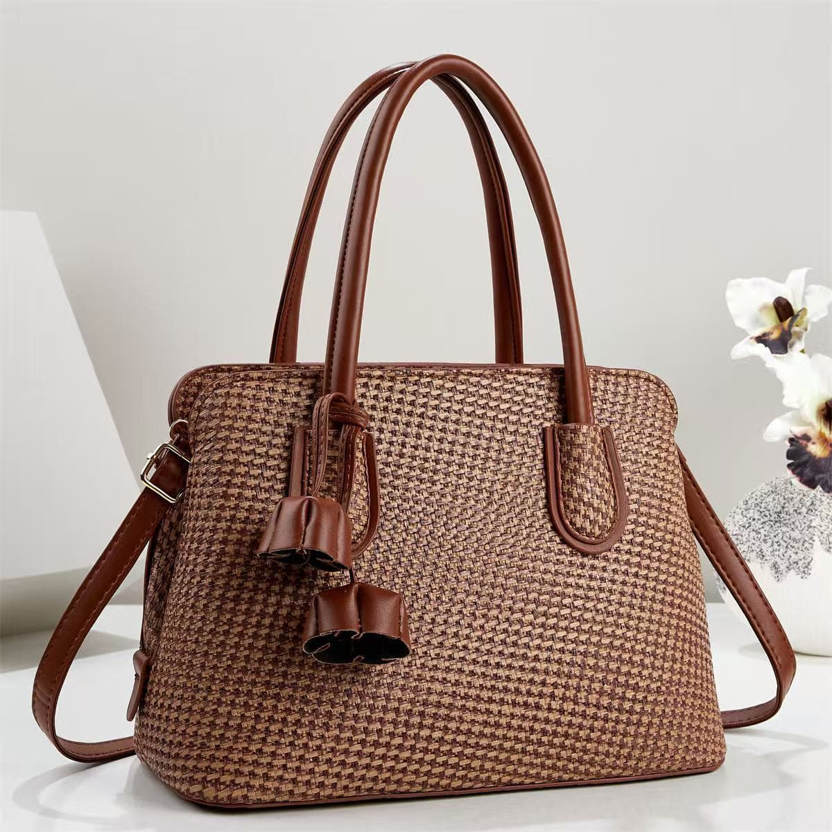 Wholesale Handbag 2025 New Fashion Premium Small Square Bag Women Spring Summer Shoulder Crossbody Bag Textured Crossbody Bag