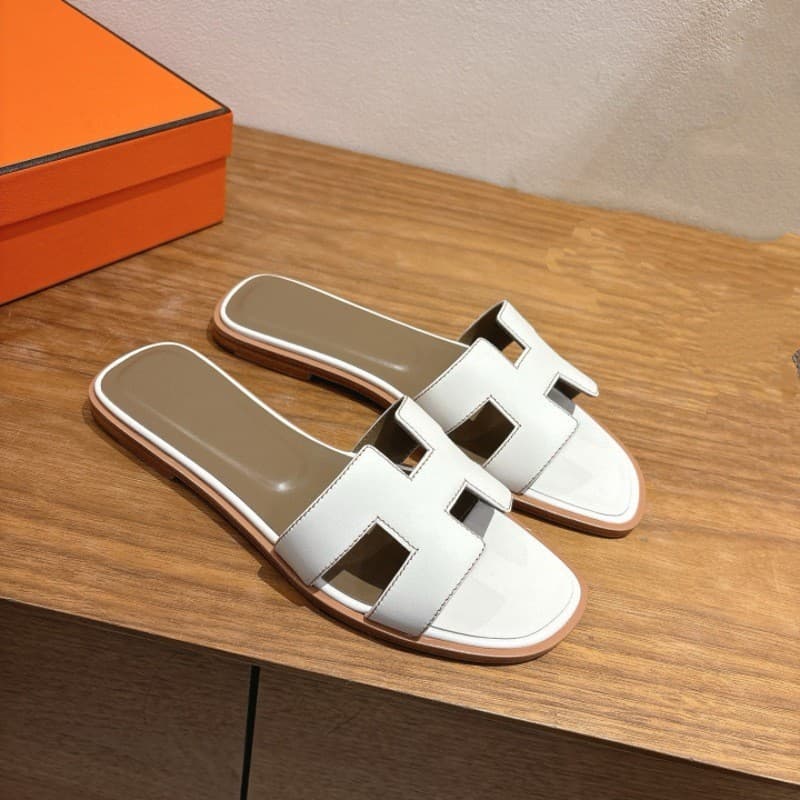 2026 New H-Type Flat Sandals for Women, Fashionable and Versatile Genuine Leather Slippers, Soft and Comfortable Sole, Beach Shoes Rubber