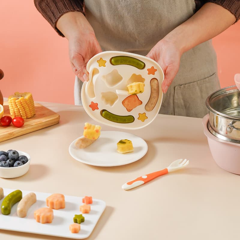 Daily Use Kitchen Tableware / Cake Molds / Heart-Shaped Cake Molds