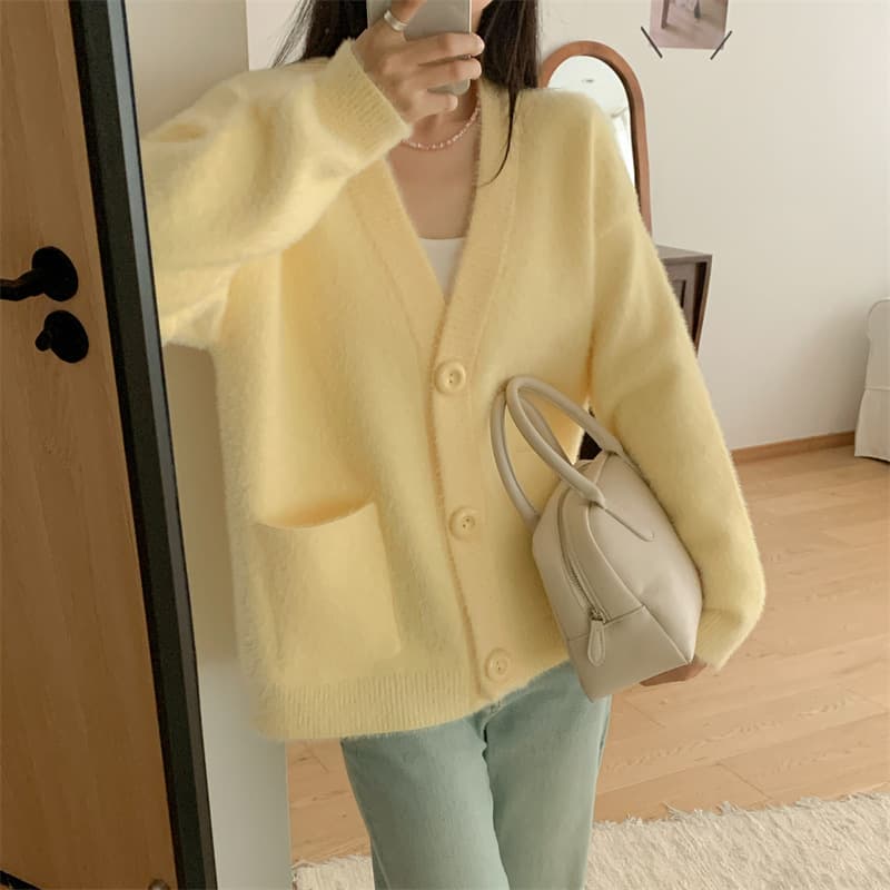 Korean autumn and winter new loose knitted cardigan women's versatile casual lazy imitation mink velvet sweater jacket top