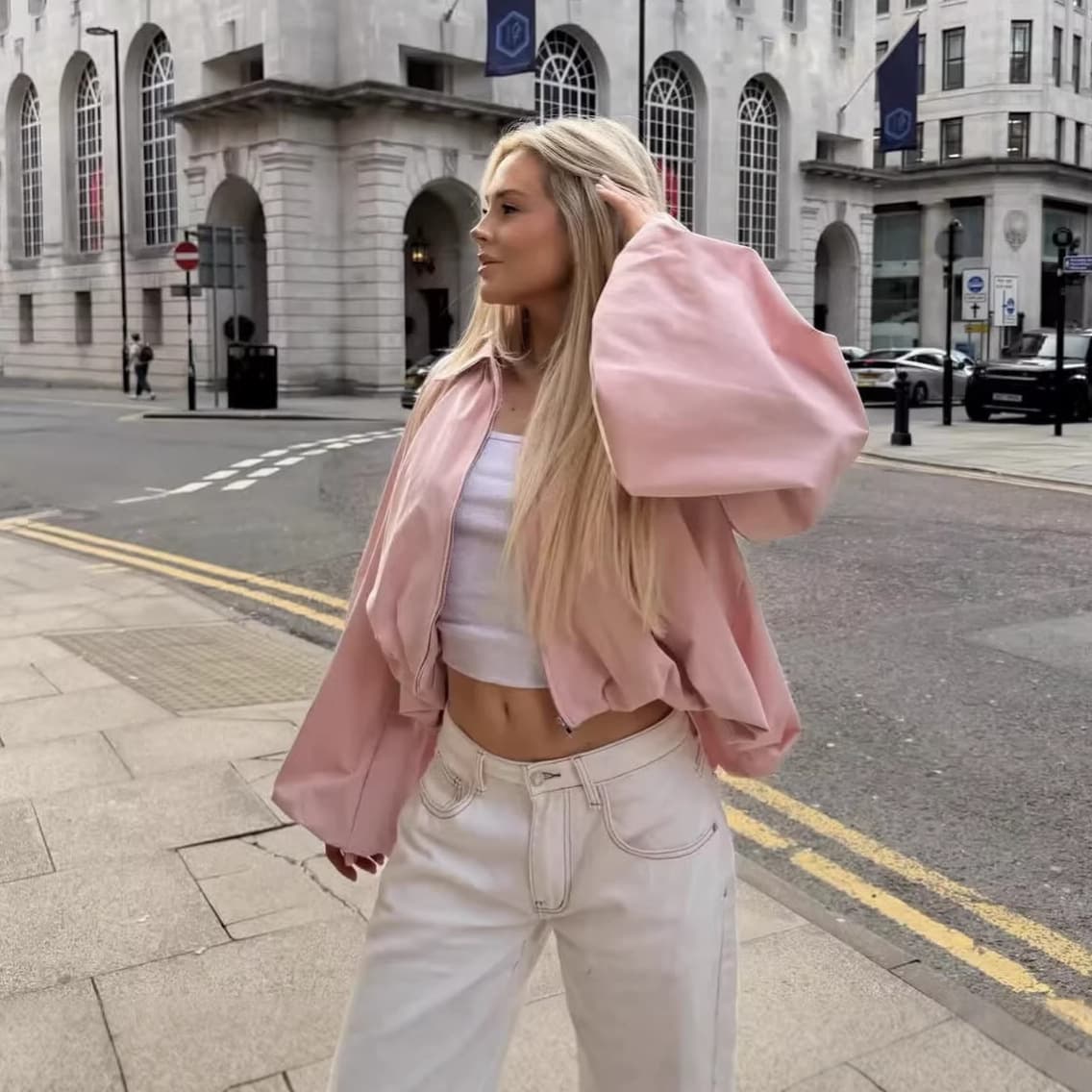 Cross-border Women's Fashion Wholesale 2026 Spring New Arrival European & American Style Versatile Balloon Sleeve Bomber Jacket