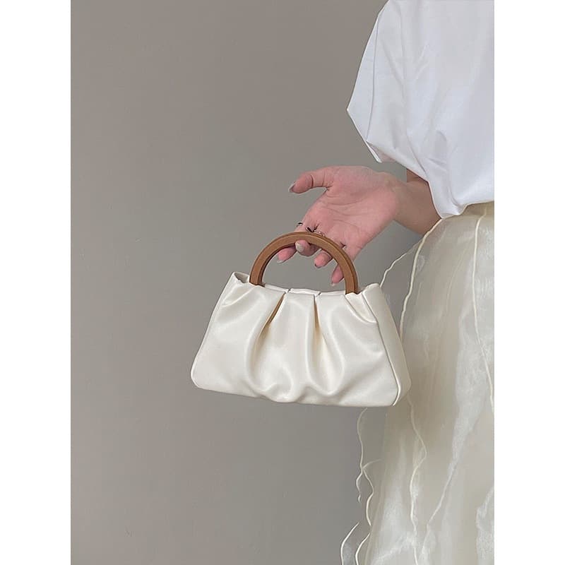 Jelly Bag Niche New Style Women's Bag with Wooden Handle, Pleated Cloud Design, Versatile Small Handbag, Single Shoulder Crossbody Mini Bag