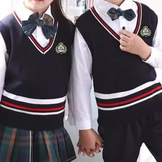 2019 New Style Children's Knitwear Sets for Boys and Girls, School Uniforms for Primary and Secondary School Students and Kindergarten Uniforms, Autumn Wear
