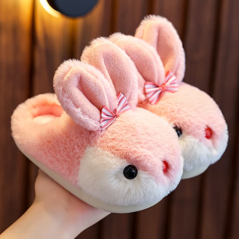 Children's cotton slippers, winter cartoon cute rabbit, warm and non-slip plush slippers for boys and girls, perfect for home use.