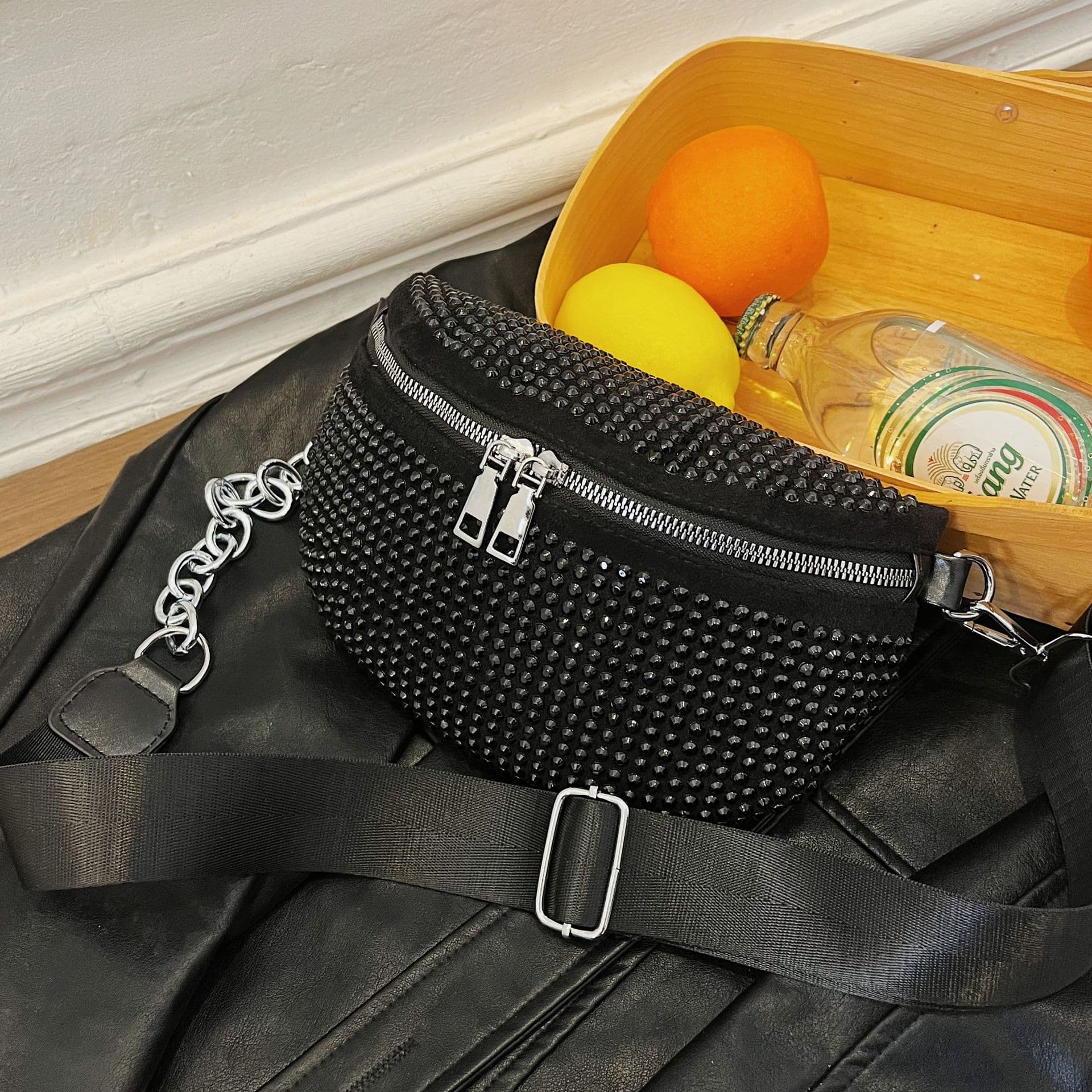 Korean style bright diamond bag, trendy and cool Internet celebrity wide shoulder strap coin purse, fashionable and western-style women's waist bag chest bag new shoulder bag