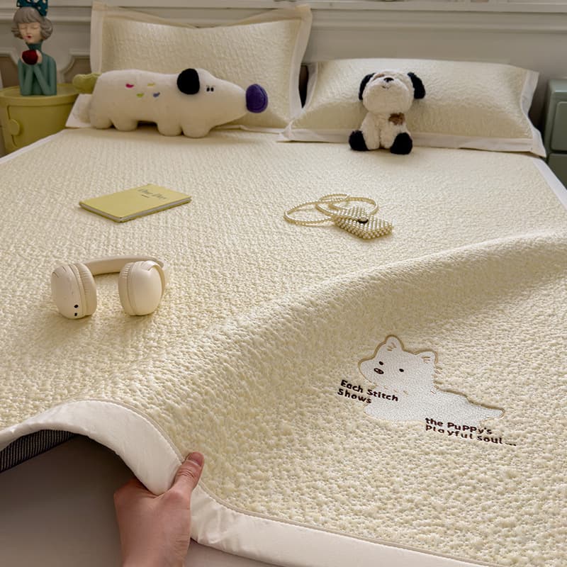 2026 New 3D Jacquard Ice Bean Cooling Mat 3-Piece Set Summer Ice Silk Mat Soft Foldable Cool Touch Bed Sheet