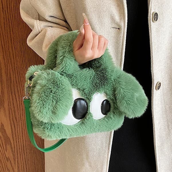 Autumn and Winter Plush Bag 2023 New Cute Big Eye Puppy Tote Bag Shoulder Bag Crossbody Oblique Eye Puppy Bag