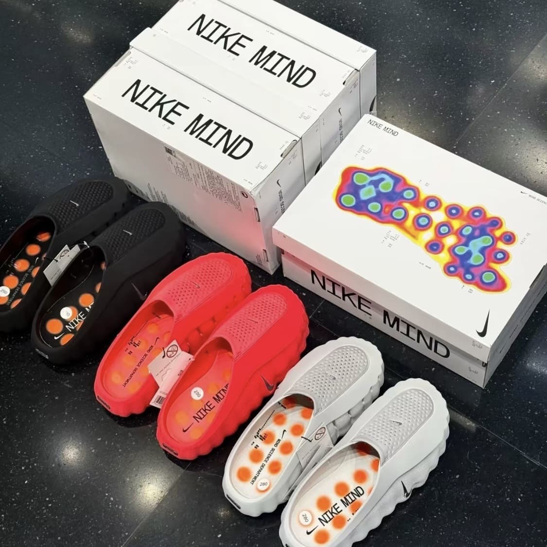 Putian shoes pure original European and American cross-border foreign trade Mind 001 massage slippers fashionable casual walking shoes beach shoes